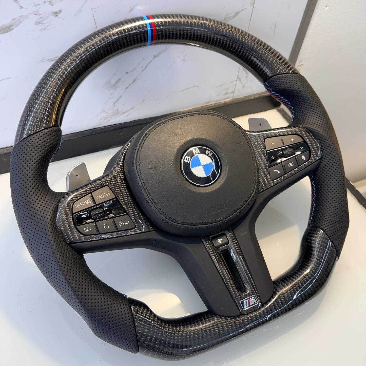 BMW G-sarjan M sport hiilikuituohjauspyörä