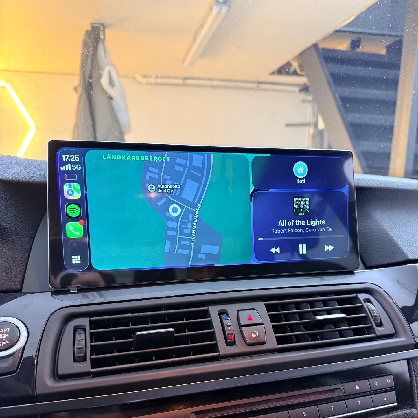 BMW 5 ja 7 F-sarjan Carplay/Android Auto näyttö