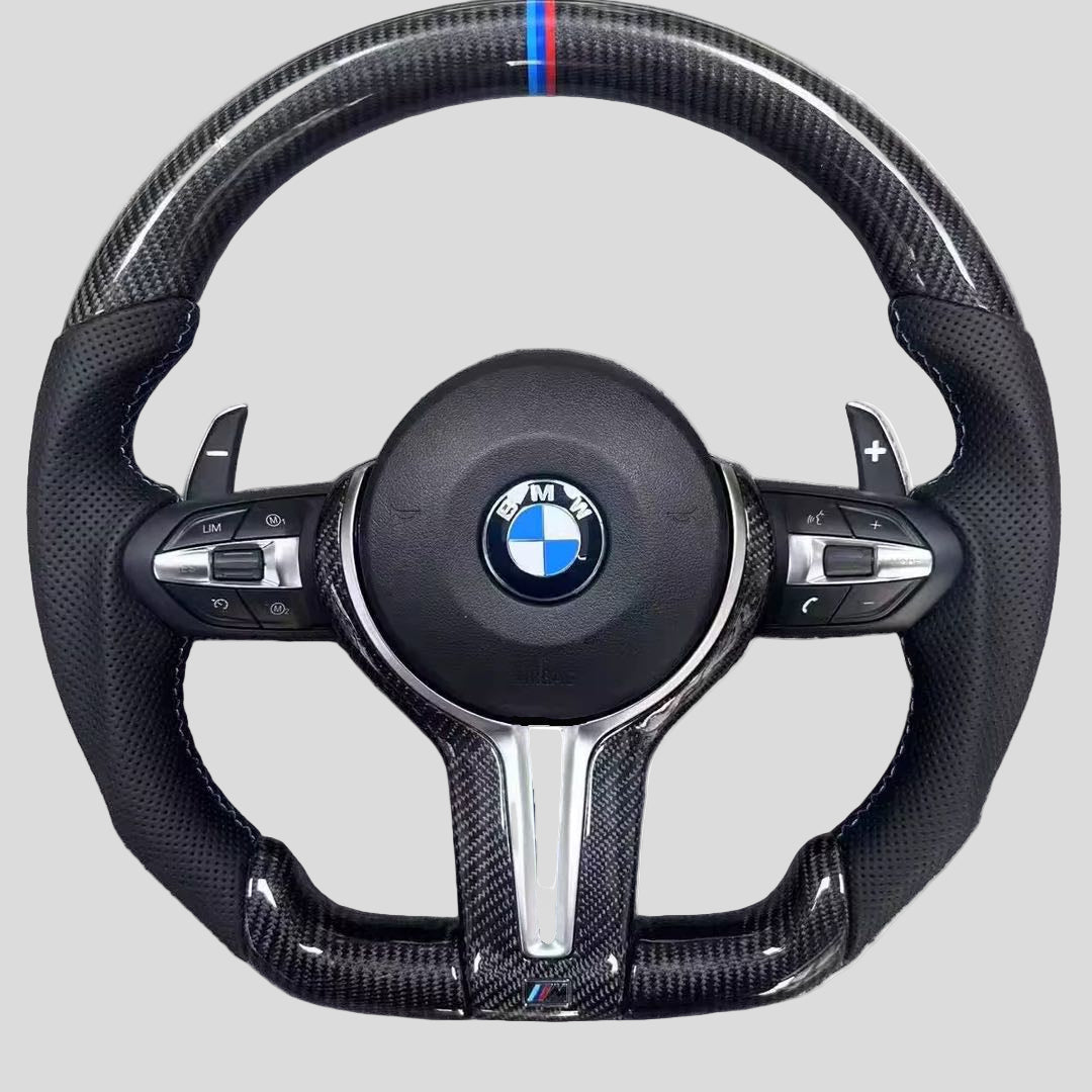 BMW F-sarjan M-sport hiilikuituratti