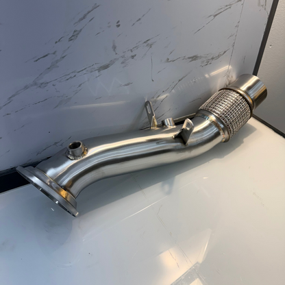 BMW F-sarjan B48 moottorin downpipe (monta mallivaihtoehtoa)