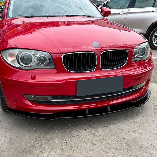 BMW E81/E82/E87/E88 etulippa vakio puskuriin