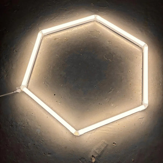 Hexagon autotallivalo 1-osainen (kolmevärinen)